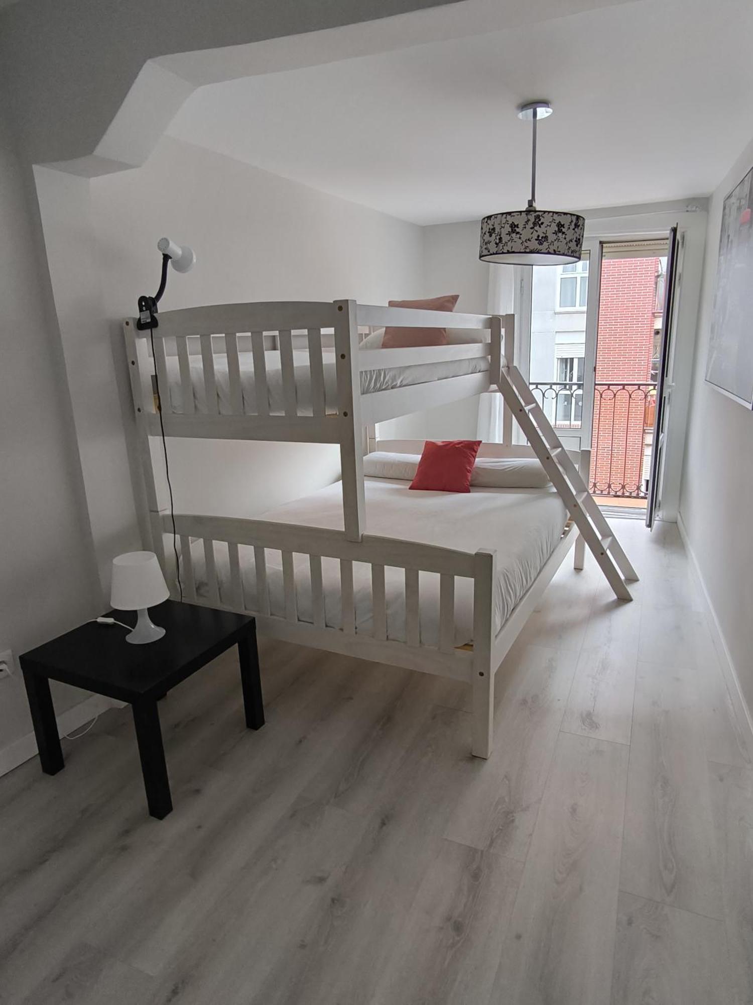 Luminoso Apartamento En El Centro Santander Bagian luar foto