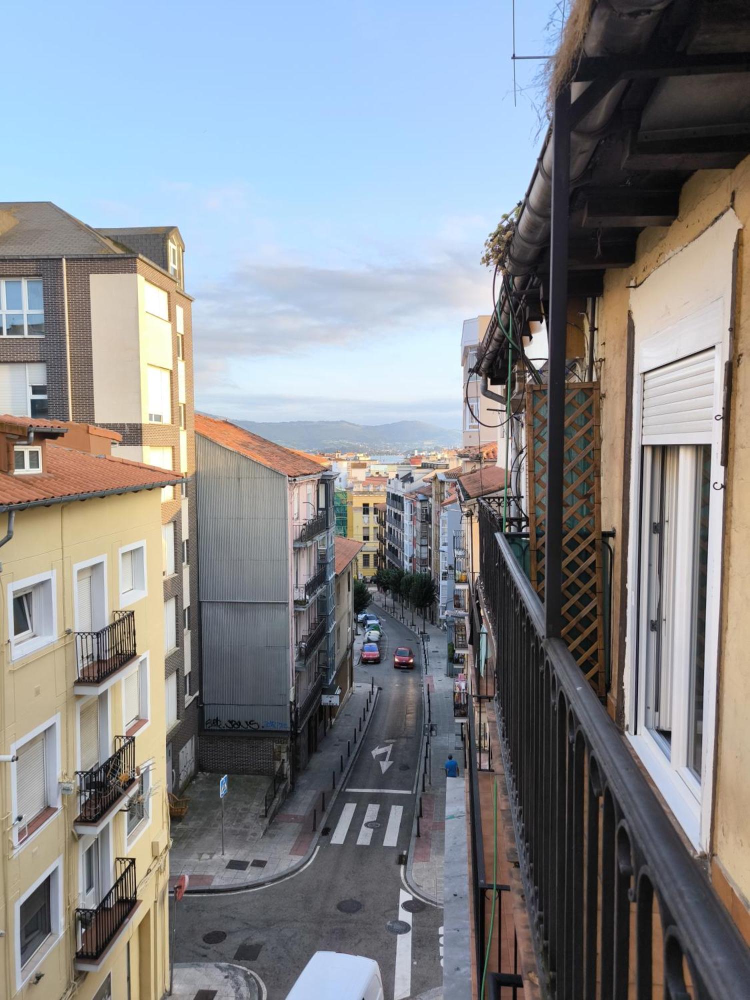 Luminoso Apartamento En El Centro Santander Bagian luar foto